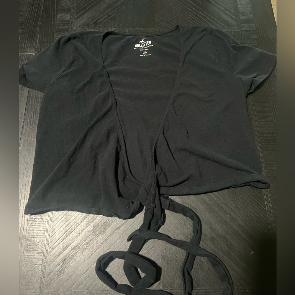 Hollister multi way tie front baby tee size medium